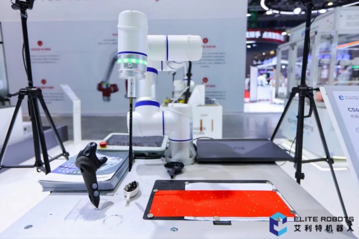 NG28娱乐机器人数字孪生