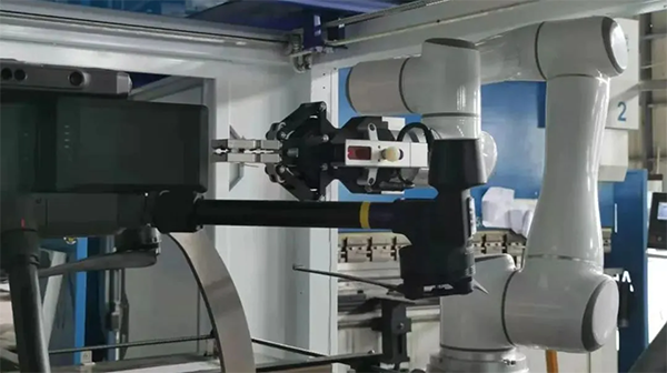 工业智能机器人