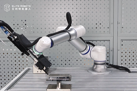 NG28娱乐CSR回转体机械手